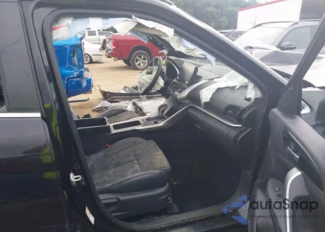 2023 Mitsubishi Eclipse Se/Sel from USA, damaged, VIN JA4ATWAA1PZ041730